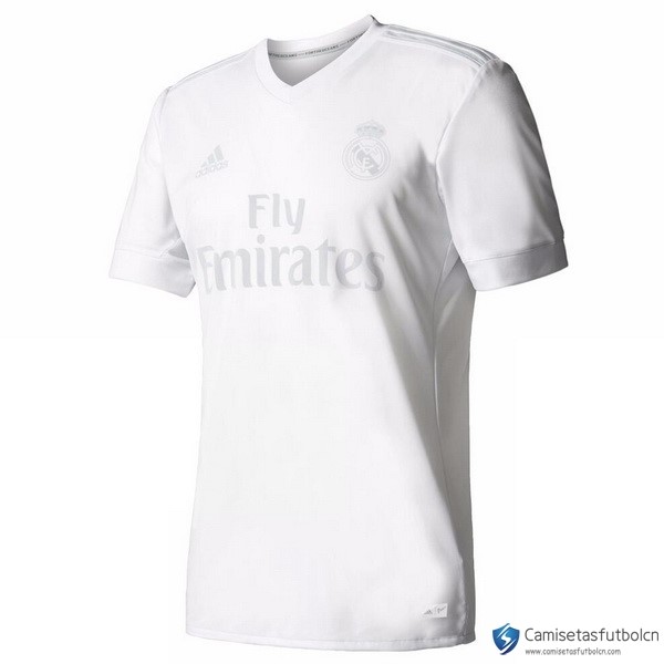 Camiseta Real Madrid Pre Match 2017-18